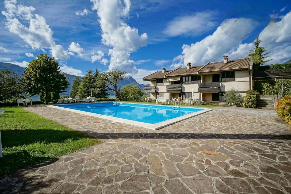 Apartment Blu Al Lago - Lago Di Como Lierna Italy